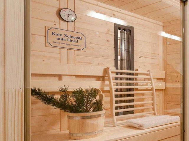 ferienhof-staller-sauna.jpg